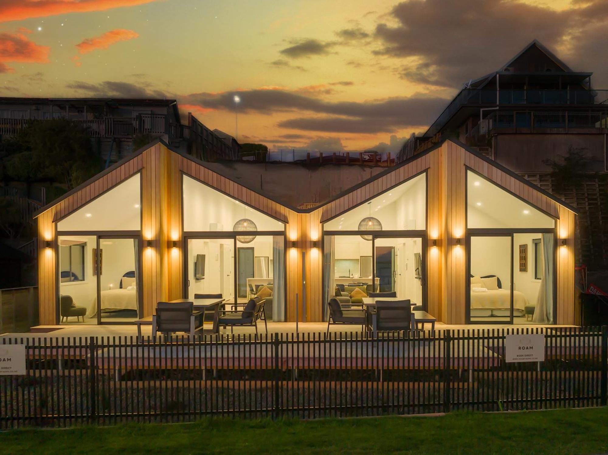 Brand New Lake Front Homes Spa Pool Taupo Eksteriør bilde
